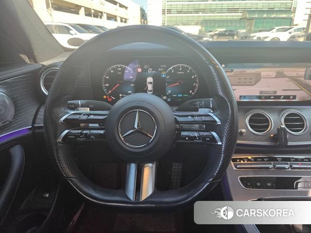 Mercedes-Benz E-Class W213 id 4494878 из Кореи 16