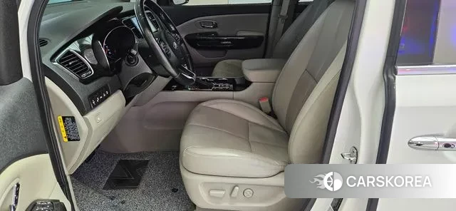 Kia The New Carnival id 3517202 из Кореи 19