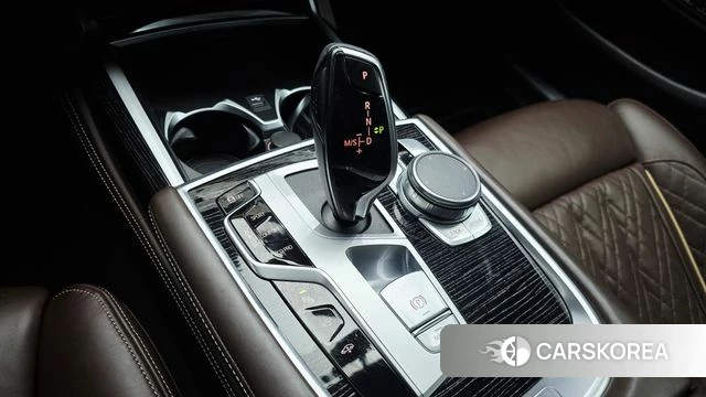 BMW 7 Series (G11) id 4303924 из Кореи 34