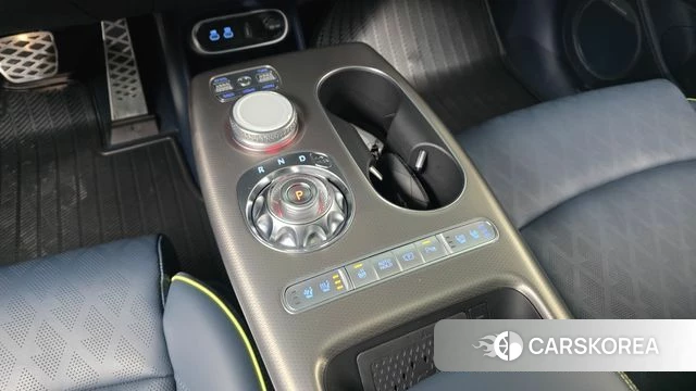 Genesis GV60 id 3892500 из Кореи 19