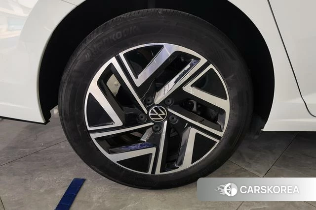Volkswagen Sagitar id 4272678 из Китая 16
