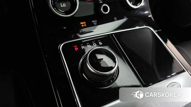 Land Rover Range Rover Velar id 4717129 из Кореи 35