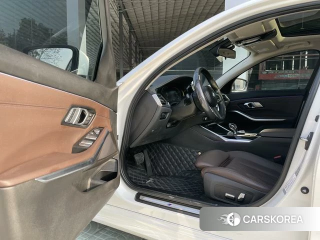 BMW 3 series id 4220925 из Китая 27