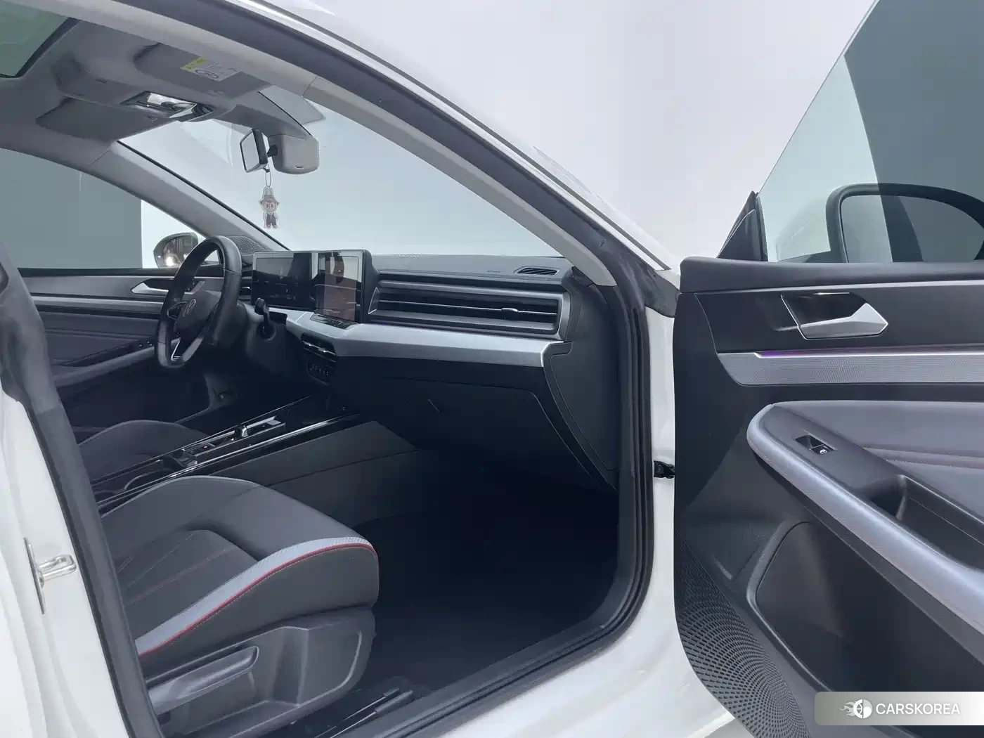 Volkswagen Lamando id 4679473 из Китая 25