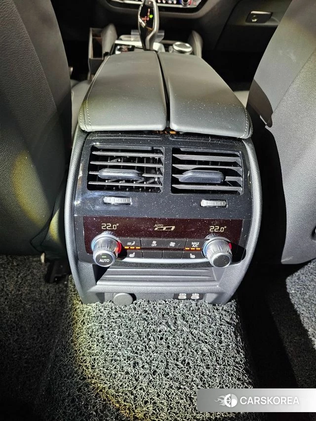 BMW 5 Series (G30) id 3935096 из Кореи 9