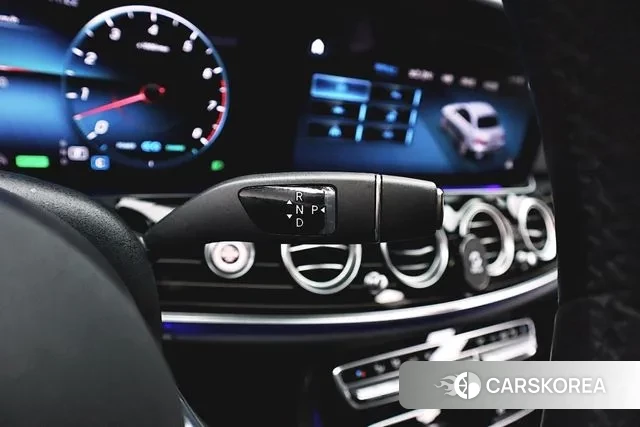 Mercedes-Benz E-Class W213 id 3645926 из Кореи 19