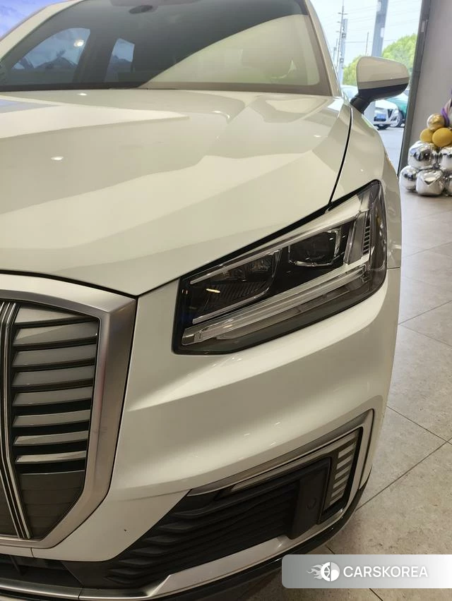 Audi Q2L e-tron id 4219641 из Китая 15