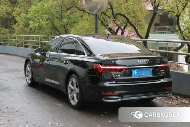 Audi A6L id 4258368 из Китая 15
