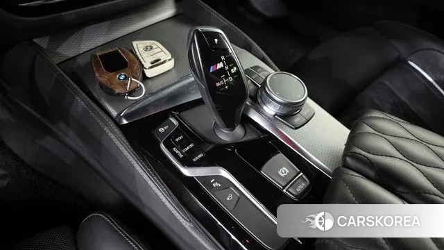 BMW 5 Series (G30) id 2991123 из Кореи 19