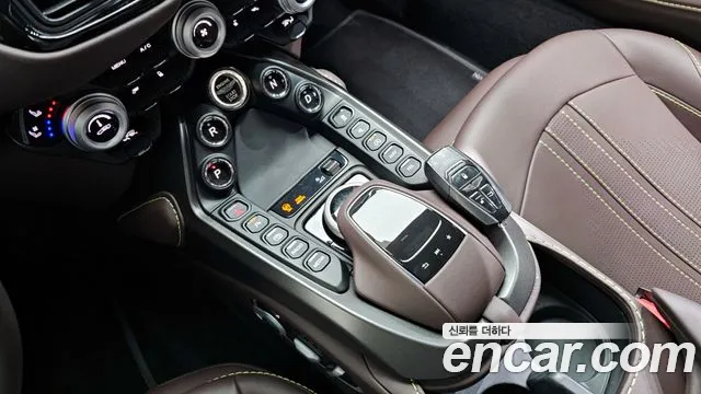 Aston Martin Vantage 2nd Generation id 2707628 из Кореи 19