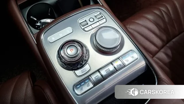 Genesis G90 (RS4) id 3132333 из Кореи 19