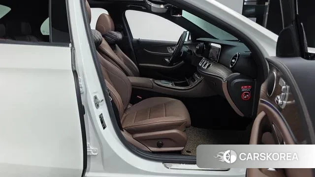 Mercedes-Benz E-Class W213 id 3752367 из Кореи 19