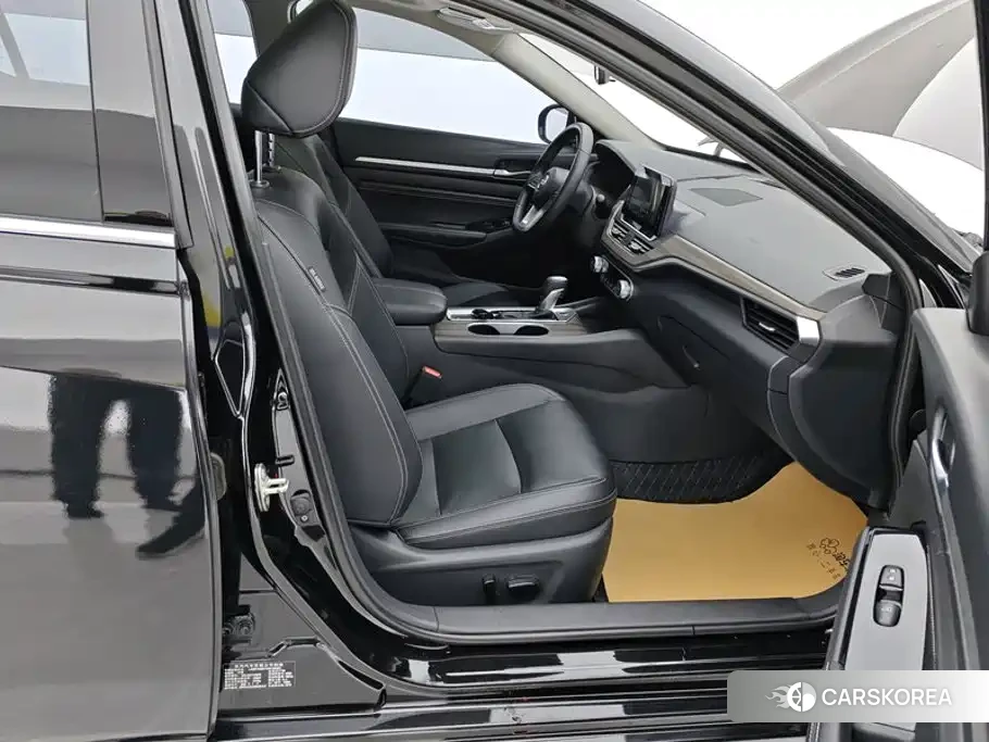 Nissan Altima id 4583732 из Китая 15