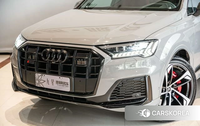 Audi SQ7 id 4260784 из Китая 21