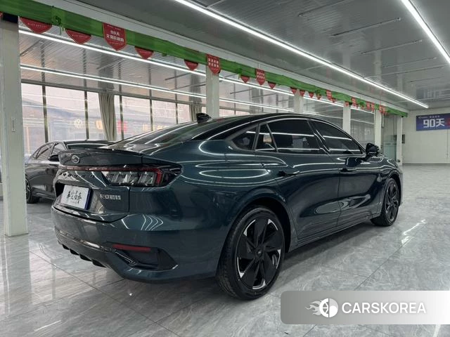 Ford Mondeo id 4207404 из Китая 9