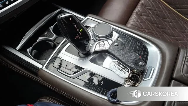 BMW 7 Series (G11) id 3561918 из Кореи 19