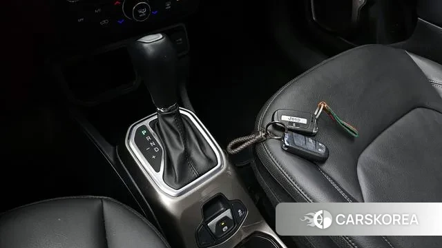 Jeep Renegade id 3368484 из Кореи 19