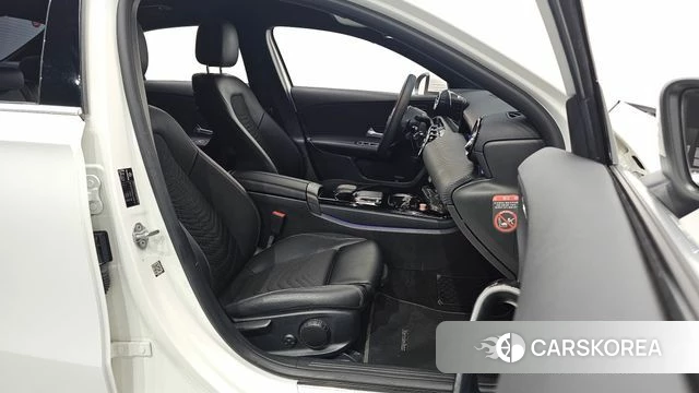 Mercedes-Benz A-Class W177 id 4429679 из Кореи 30