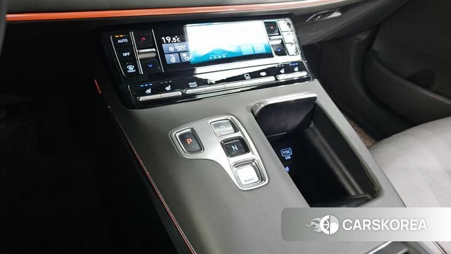 Hyundai The New Grandeur IG Hybrid id 4900091 из Кореи 30