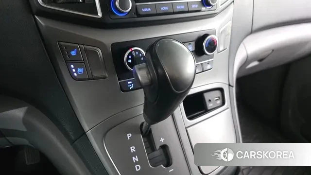 Hyundai The New Grand Starex id 3681901 из Кореи 19