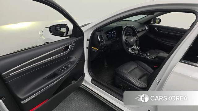 Hyundai Grandeur IG Hybrid id 4411083 из Кореи 34