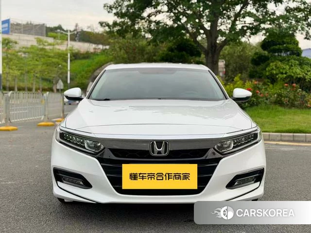 Honda Accord id 4276701 из Китая 14