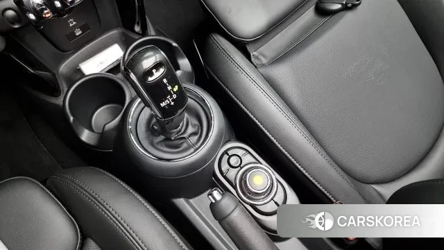 Mini Cooper Convertible id 2940739 из Кореи 19