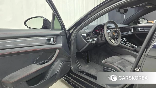 Porsche Panamera (971) id 4609963 из Кореи 32