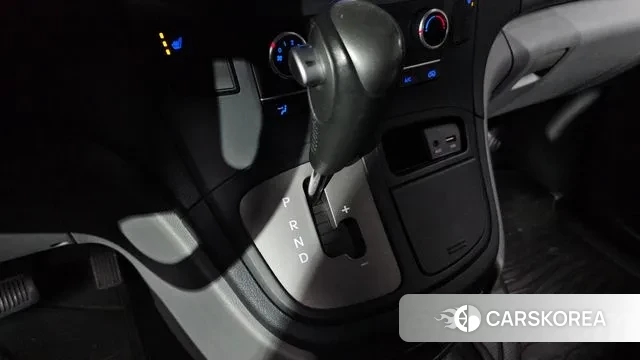 Hyundai The New Grand Starex id 3233784 из Кореи 19