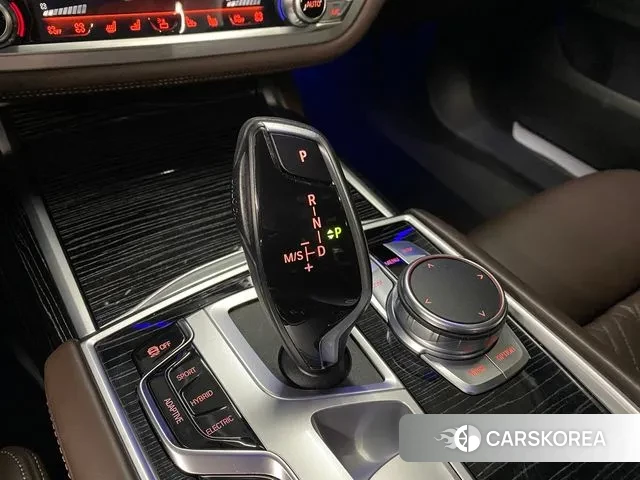 BMW 7 Series (G11) id 3659910 из Кореи 19