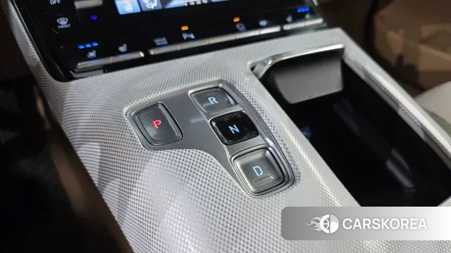 Hyundai The New Grandeur IG Hybrid id 3592032 из Кореи 19