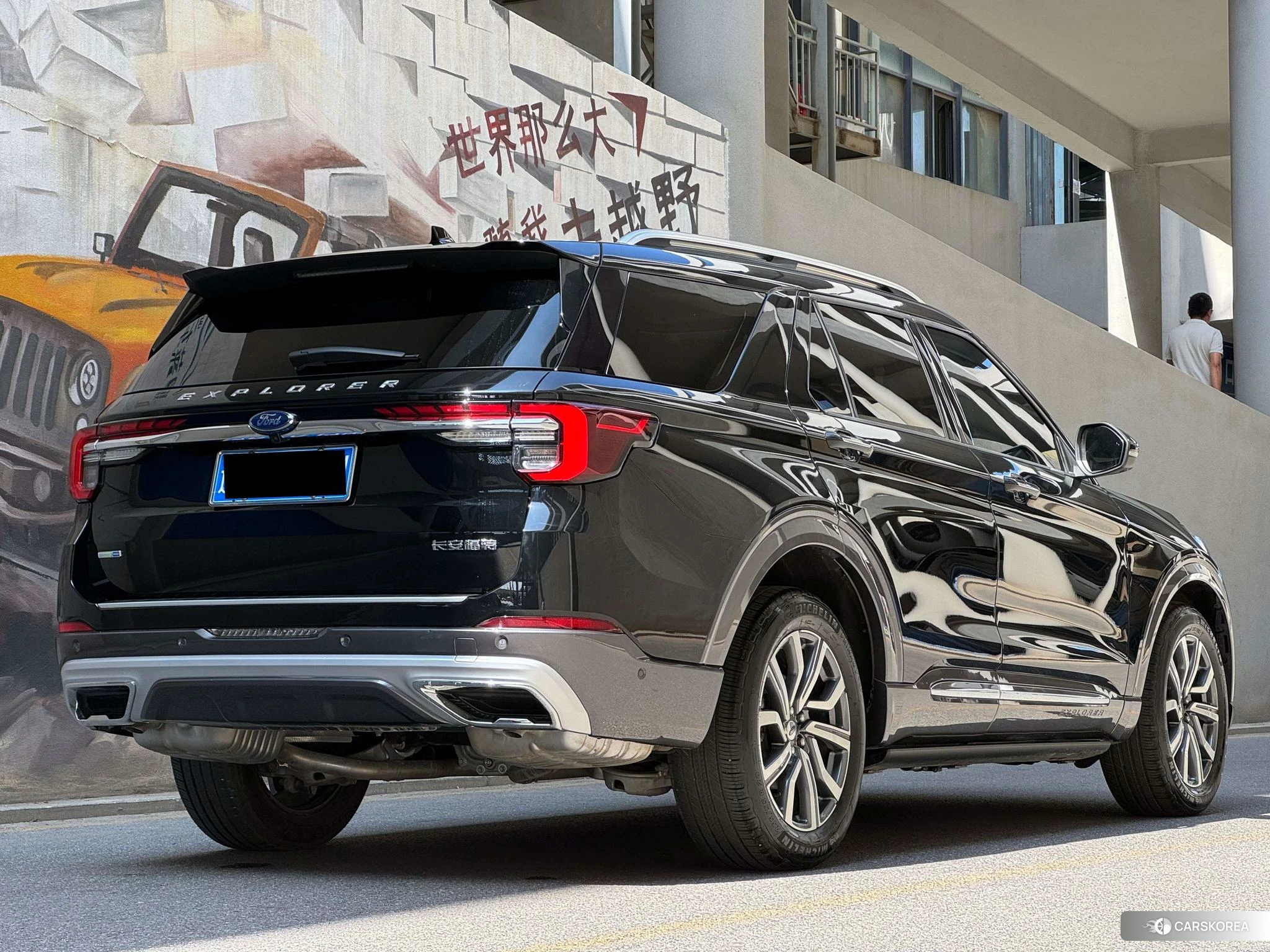 Ford Explorer id 4492788 из Китая 17