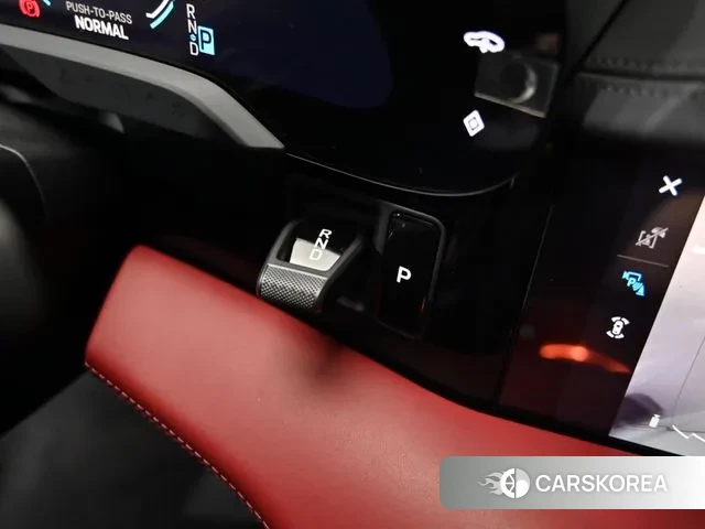 Porsche Taycan id 3609993 из Кореи 19