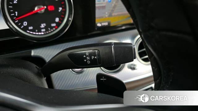 Mercedes-Benz E-Class W213 id 3834116 из Кореи 19