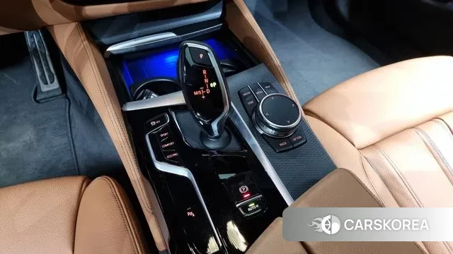 BMW 5 Series (G30) id 3394550 из Кореи 19