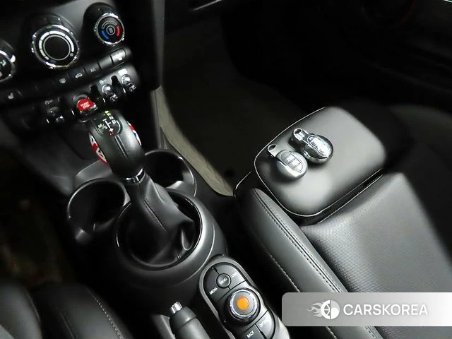 Mini Cooper id 3879737 из Кореи 19