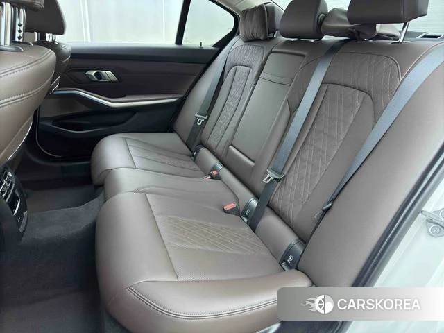 BMW i3 id 4320999 из Китая 24