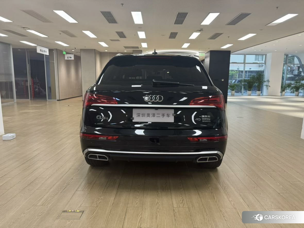 Audi Q5L id 4426525 из Китая 9