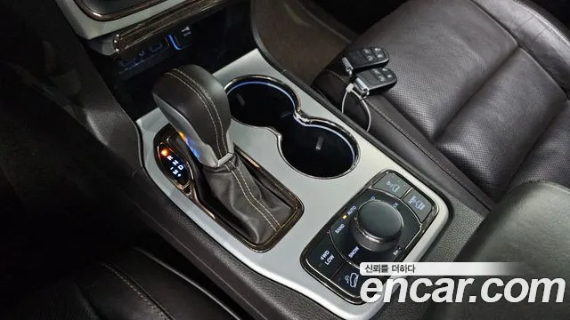 Jeep Grand Cherokee id 2677057 из Кореи 19