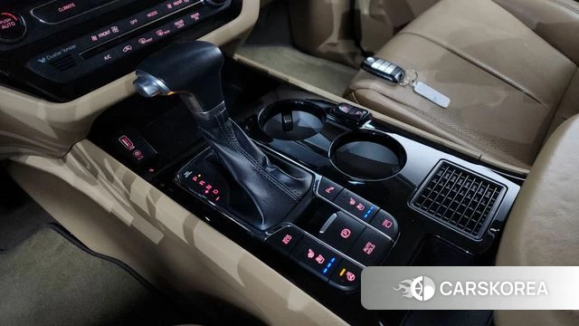 Kia The New Carnival id 3899892 из Кореи 19