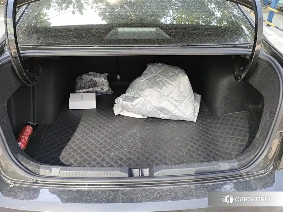 Volkswagen Bora id 4559786 из Китая 15