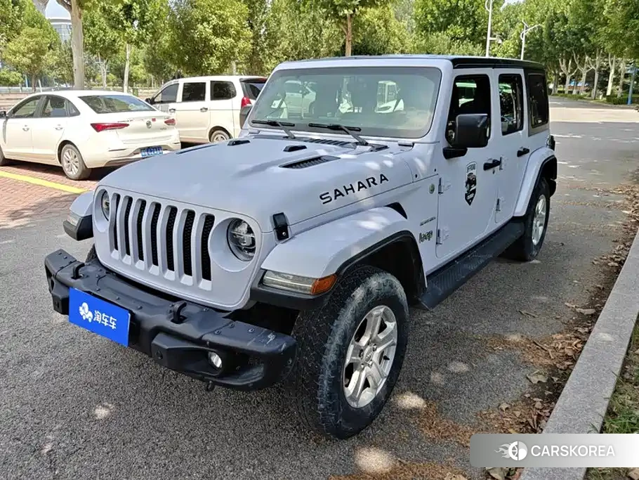 Jeep Wrangler id 4554119 из Китая 15