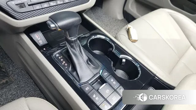 Kia The New Carnival id 3568569 из Кореи 19