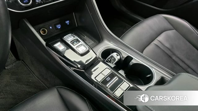 Hyundai Sonata (DN8) id 3878920 из Кореи 19