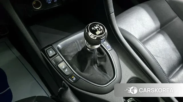 Hyundai Veloster (JS) id 3526165 из Кореи 19