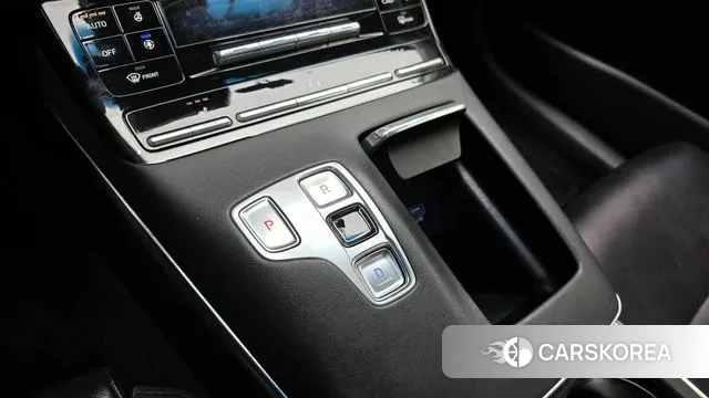 Hyundai The New Grandeur IG id 3248070 из Кореи 19