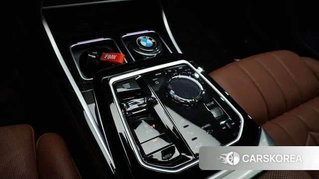 BMW 7 Series (G70) id 4200718 из Кореи 31