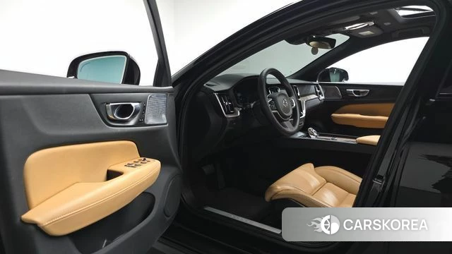 Volvo V60 Cross-Country 2nd Generation id 4753516 из Кореи 38