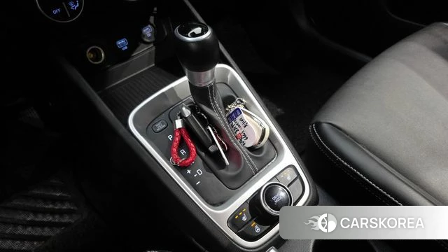 Hyundai Venue id 4900117 из Кореи 27