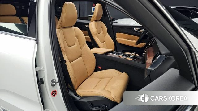 Volvo XC60 second Generation id 4342395 из Кореи 32